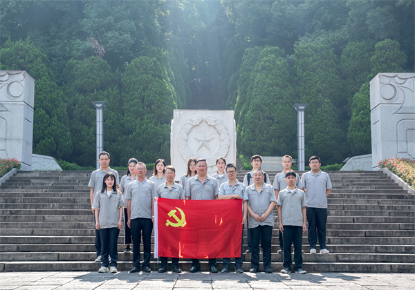 优秀党支部——银娱优越会城轨党支部